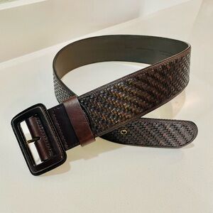 Banana Republic wide woven belt